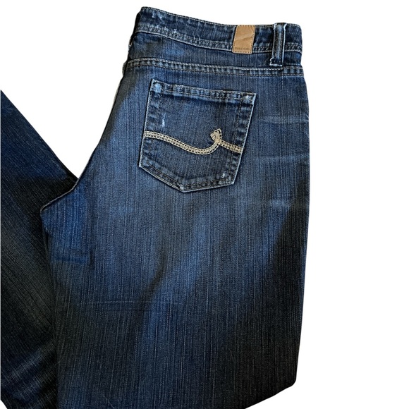 Maurices Dark Blue Taylor Boot Cut Jean size 9/10 - Picture 3 of 5